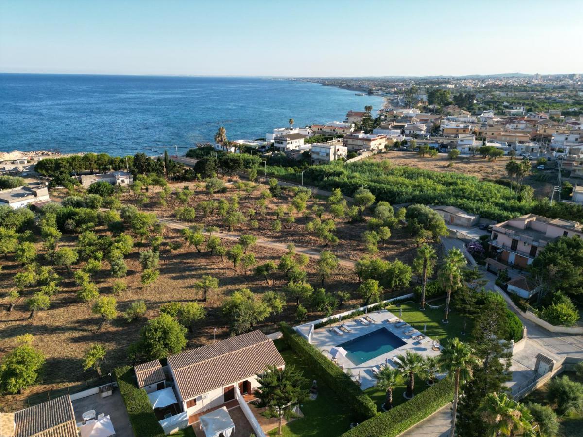 Villa Dolmen Beach Avola Exterior photo